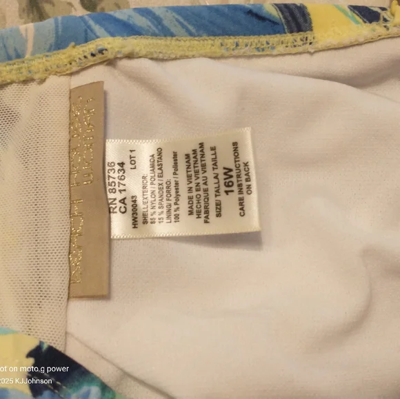 Beach House Swim Top Tankini in Floral Print Size 16 - Picture 4 of 5